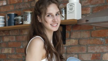 Eleanor Hughes Shares Her Experience, Gives Advice on Supplements for Hormonal Balance