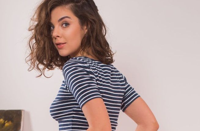 Victoria White shares her experience, gives advice on supplements for emotional stability