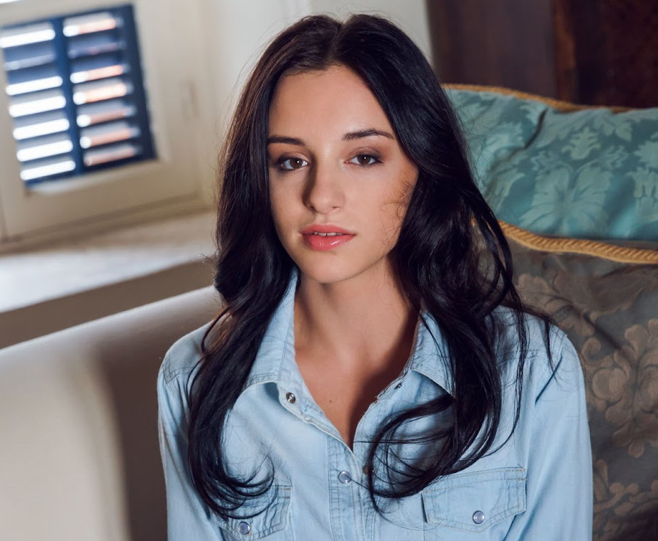 Leah Morris shares her experience, gives guidance on melatonin use and safe sleep aids