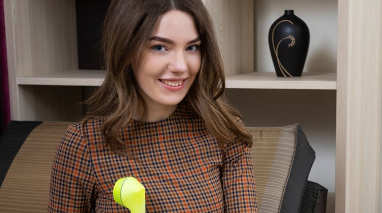 Eleanor Price shares her experience, gives advice on stretching for injury prevention