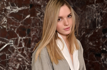 Fashion Expert Mia Thompson Reviews Luxury Handbag Brands