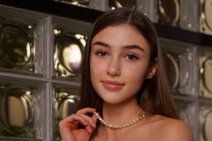 Sophia Turner’s Anti Aging Skincare Routine That Actually Works