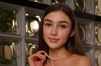 Sophia Turner’s Anti Aging Skincare Routine That Actually Works