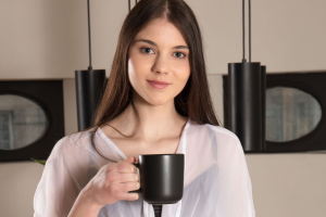 Investment Coach Vivian Holloway Shares the Savings Strategy Men Ignore