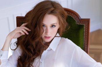 Skincare Specialist Dr. Elena Ward Explains Why Men Should Start Anti-Aging Skincare Earlier